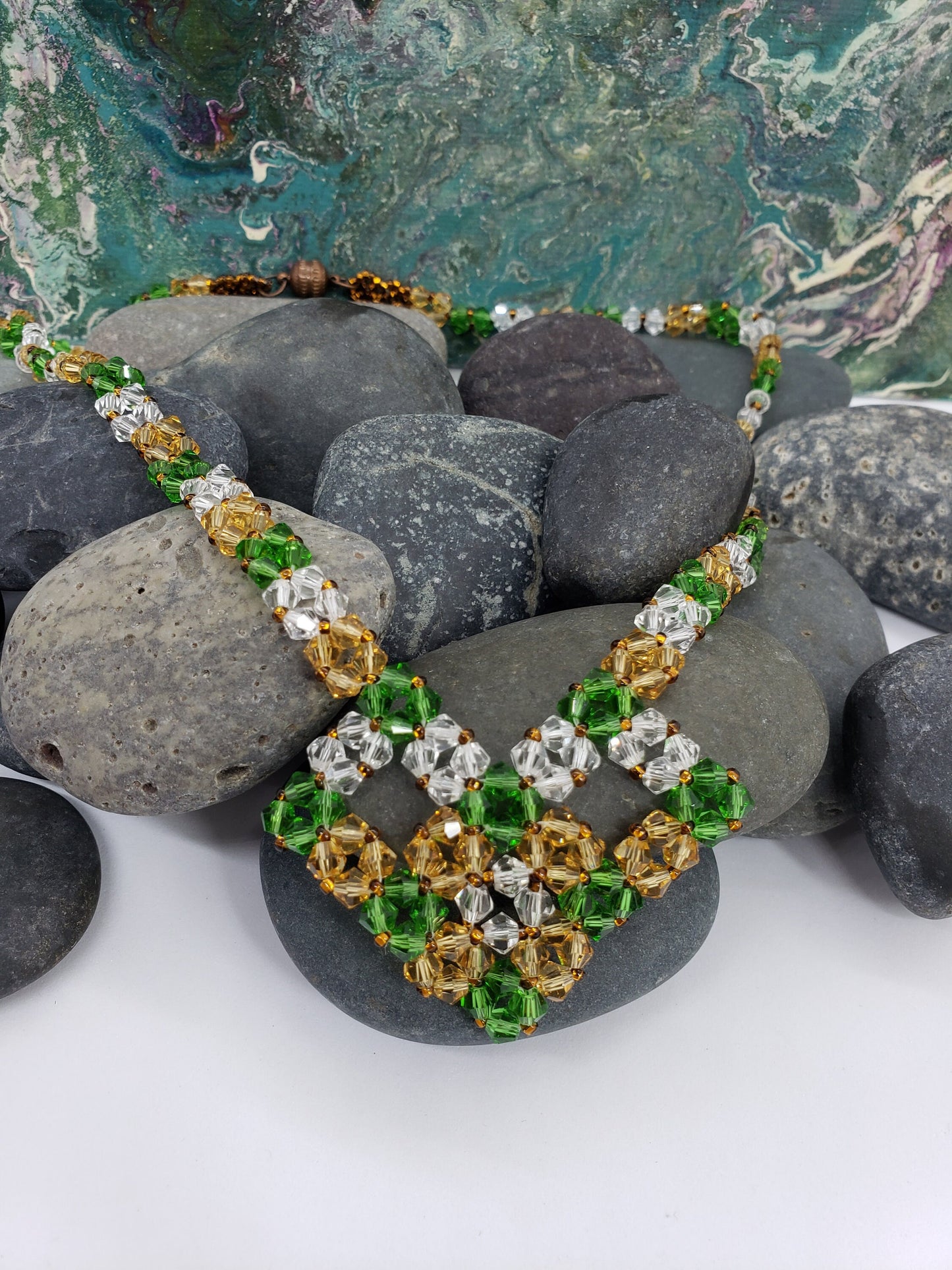 Geometric Hunter Green Heart Pendant Necklace